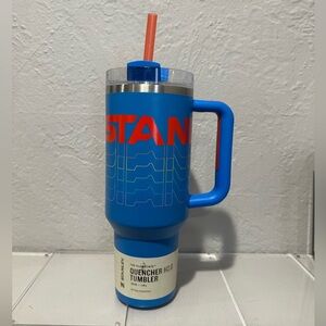 LIMITED EDITION Stanley Quencher H2.0 FlowState Tumbler 40oz, AZURE REVERB